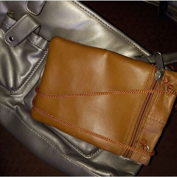 Purse bundle  - Picture 1 of 3